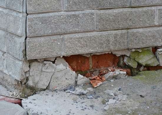House With Foundation Problems in Indiana